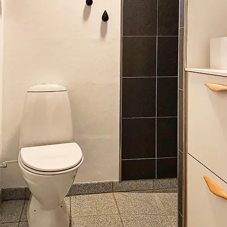 6 Person In * Frorup