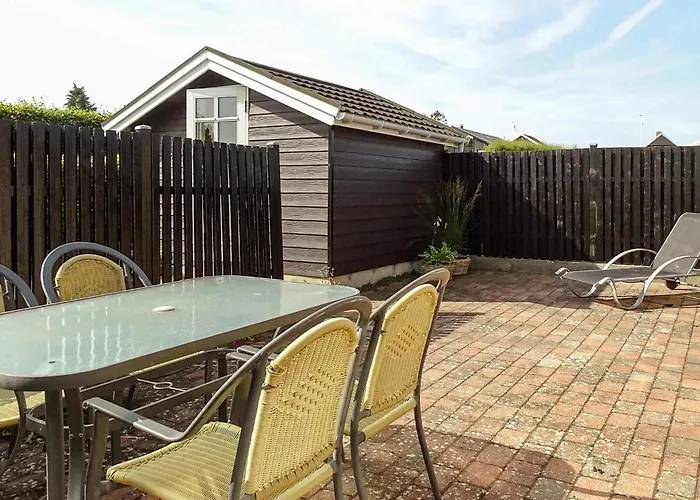 Holiday home 6 Person In *